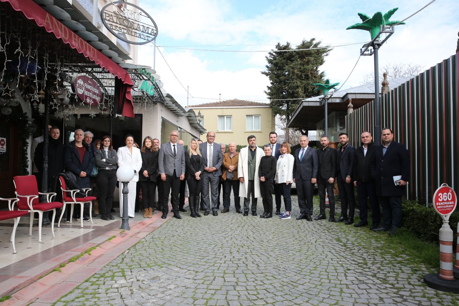 Ortak Akıl ile Tarihi Yarımada Ulaşım Eylem Planı Bölge Esnafıyla Paylaşıldı