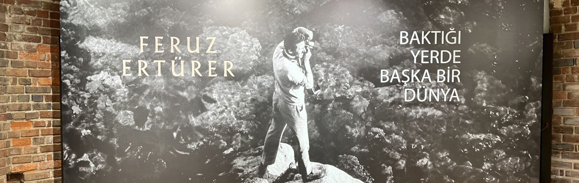 Bulgur Palas’ta Zamanın İzleri: Feruz Ertürer’den İstanbul’un Hafızasına Fotoğraf